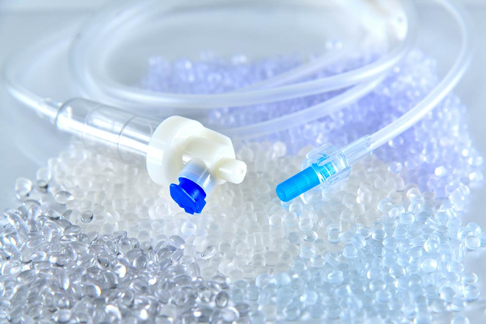 南亚医材类胶粒生产之软管料具有透明度高及弹性佳之特色，可配合开发Phthalate free配方。