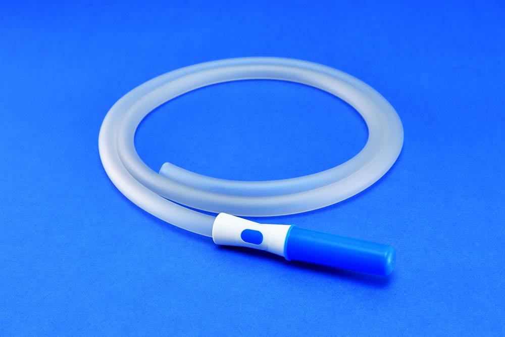 Drainage tube compound is easy to process, and the product has good transparency and good elasticity.